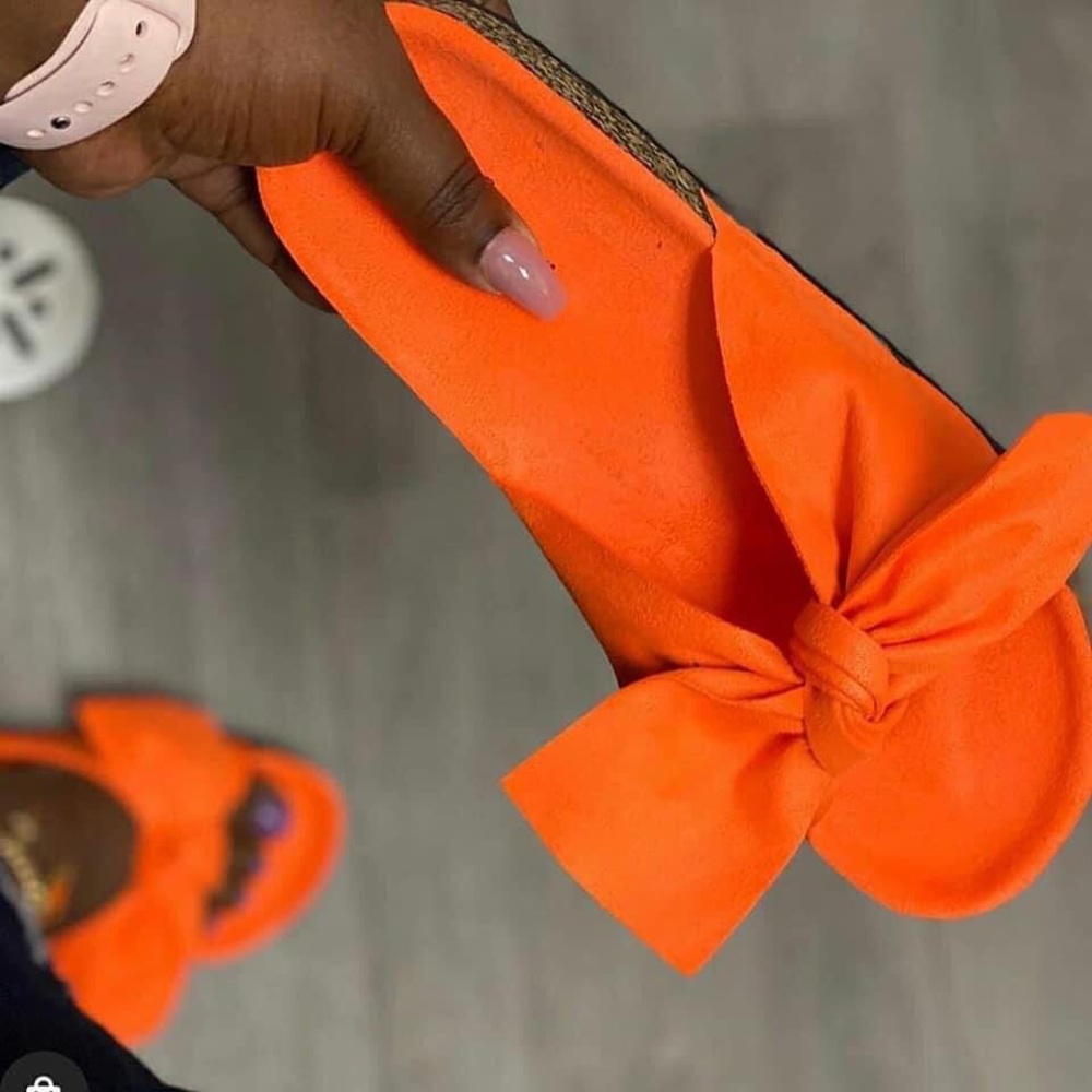 Faux suede bow knot slides